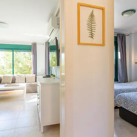 Lovely In With Swimming Pool Apartamento Oriola (Orihuela)