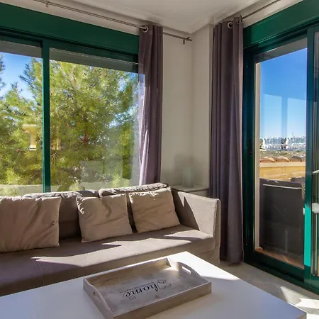 Lovely In With Swimming Pool Apartment *